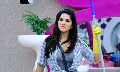 Porn star Sunny Leone causes a stir in India – by keeping clothes on